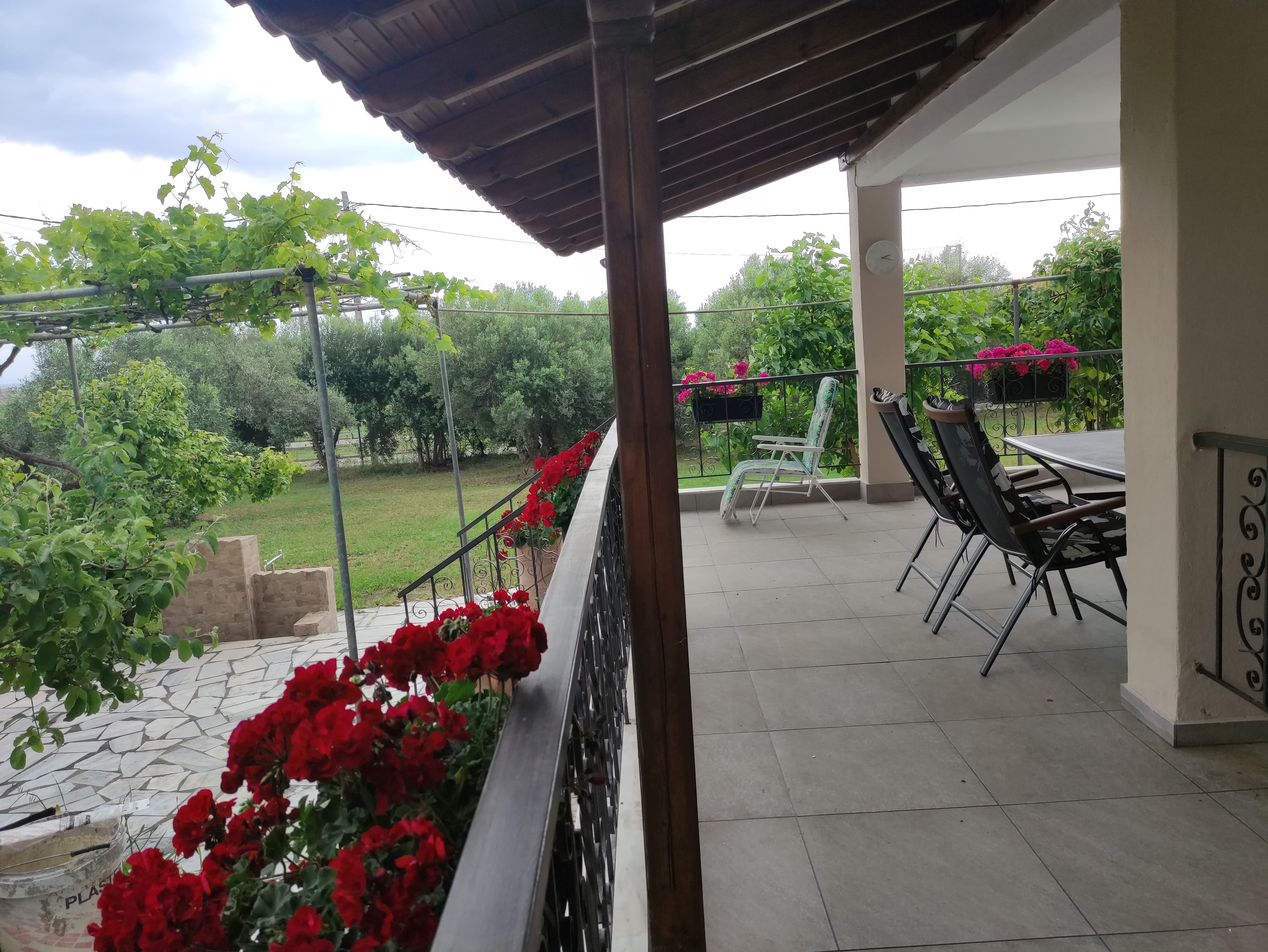 Apartment 1 · Balcony / outdoors 29