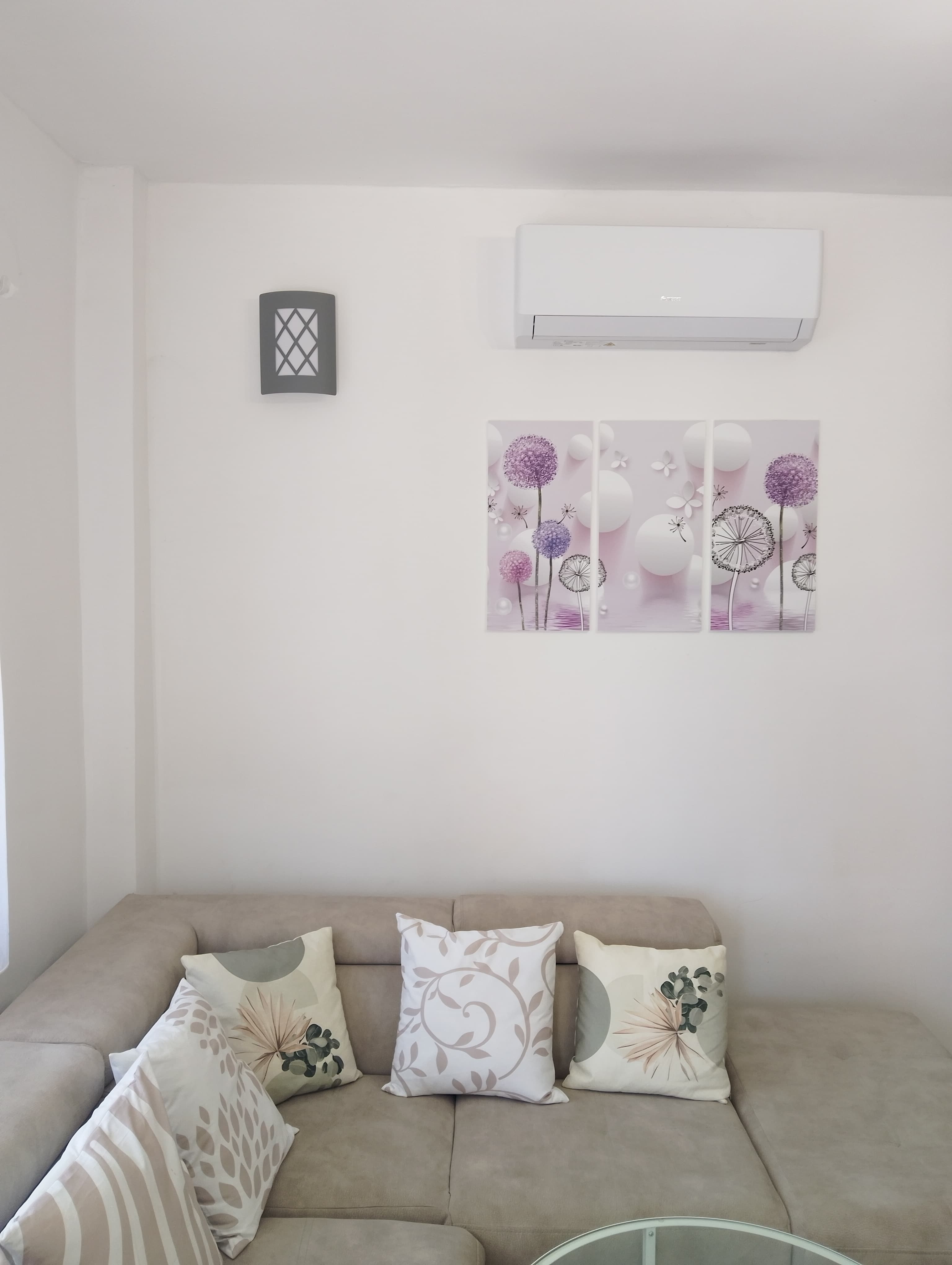 Apartment 1 · Living room 2