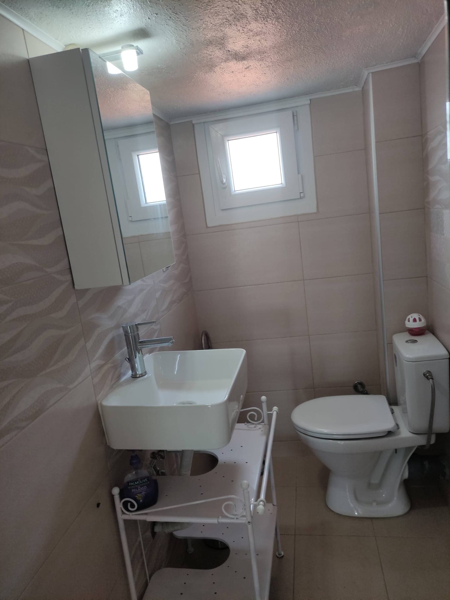 Apartment 2 · Bathroom 46