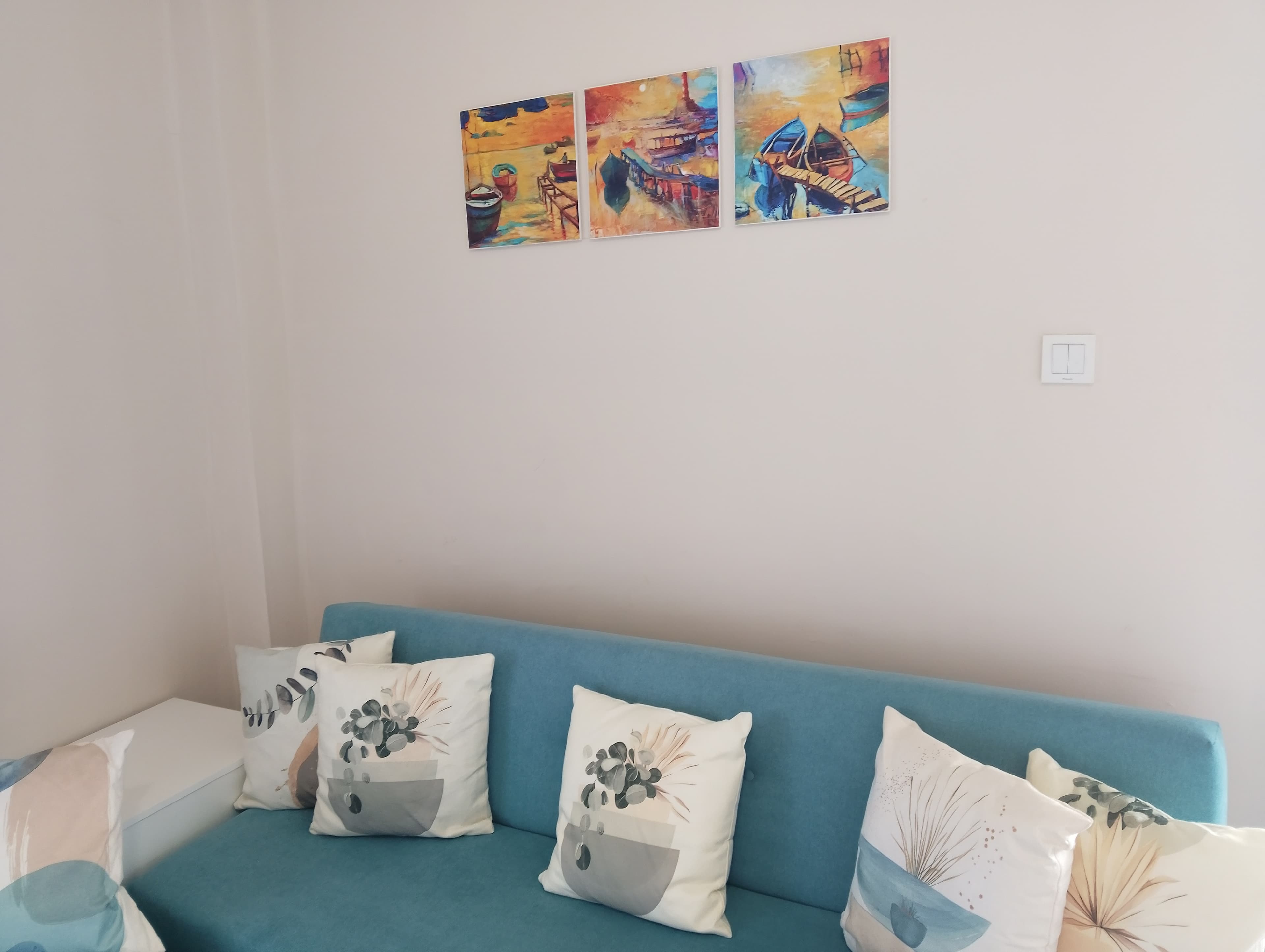 Apartment 2 · Living room 34