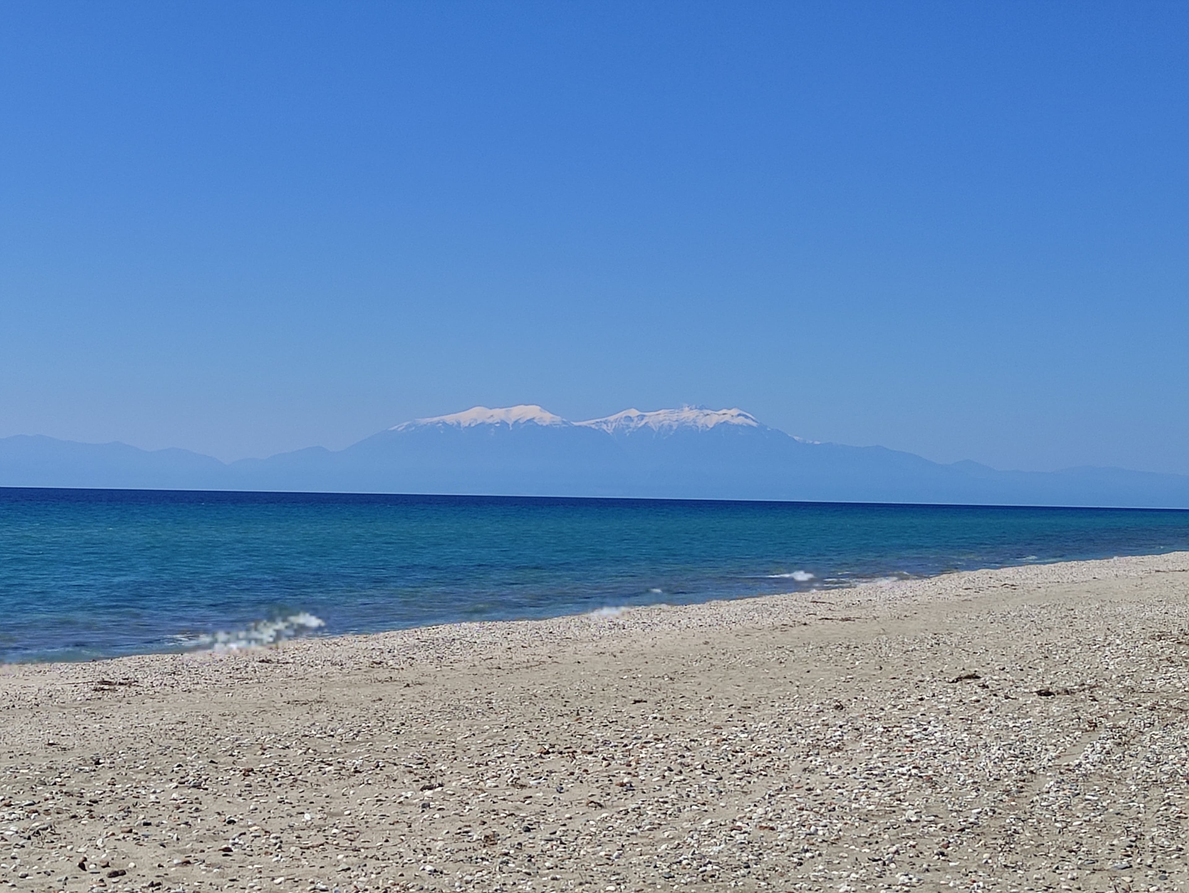 Quiet streets and sea views