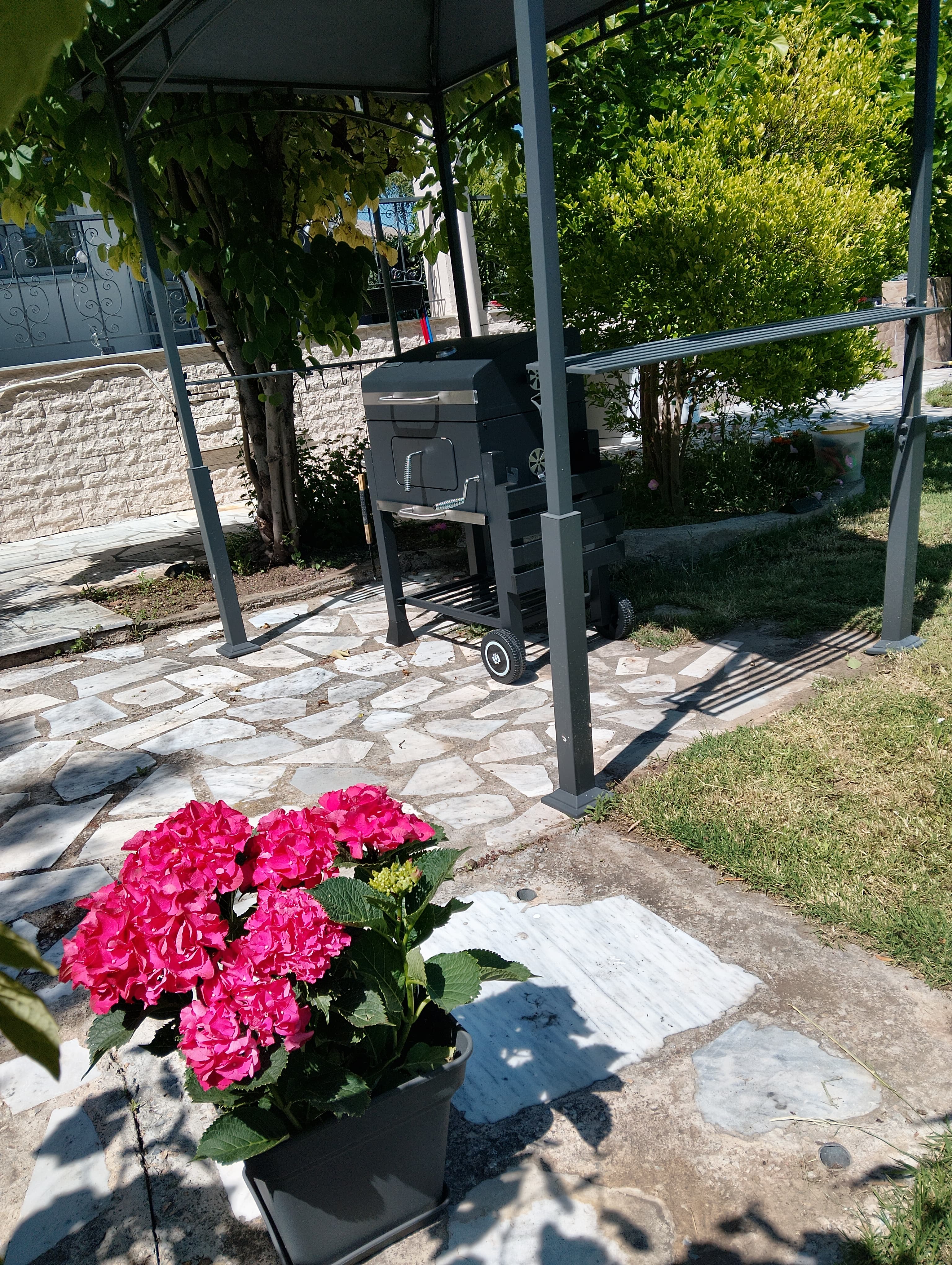 BBQ and outdoor amenities